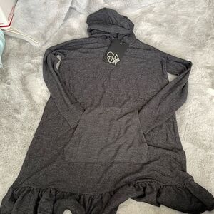 NWT Chaser girls ruffle long sleeves good dress size 6